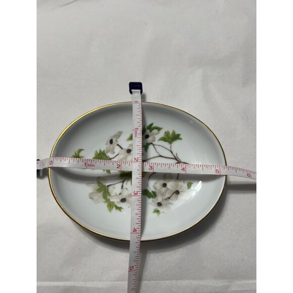 Vintage G. Loates Porcelain Trinket Set - Picture 5 of 11